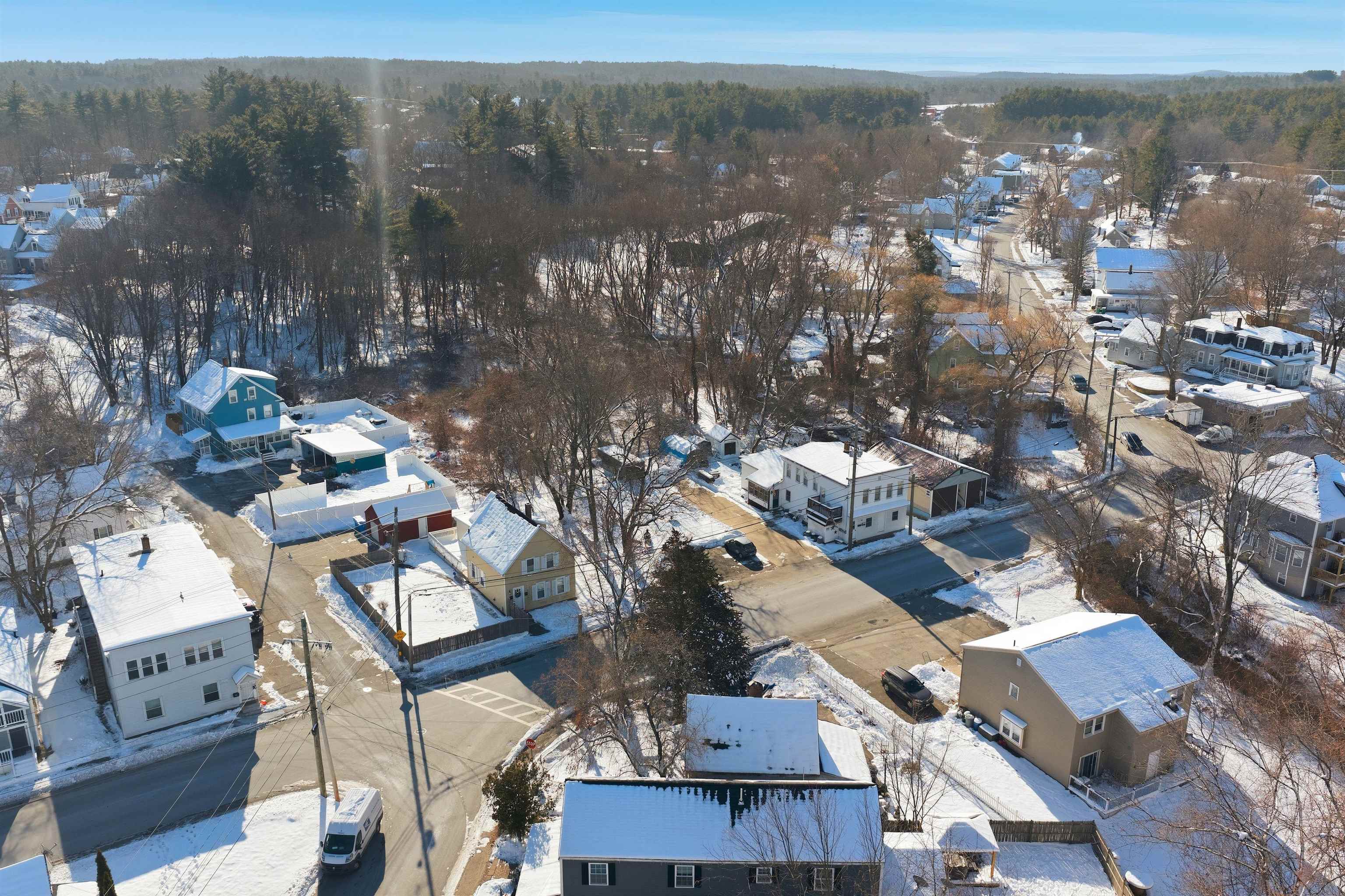 29 Central Street Derry, NH 03038 - Photo 37 of 41
