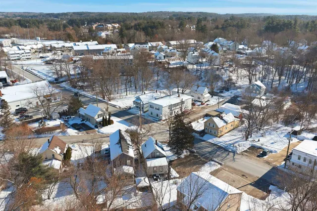 $399,900 | 29 Central Street, Derry, NH 03038