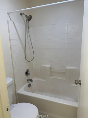 $2,900 | 12429 Freeport Drive, Victorville, CA 92392