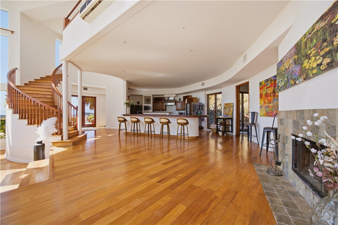 9980 Houston Road Malibu, CA 90265 - Photo 13 of 48 Gallery Image 13