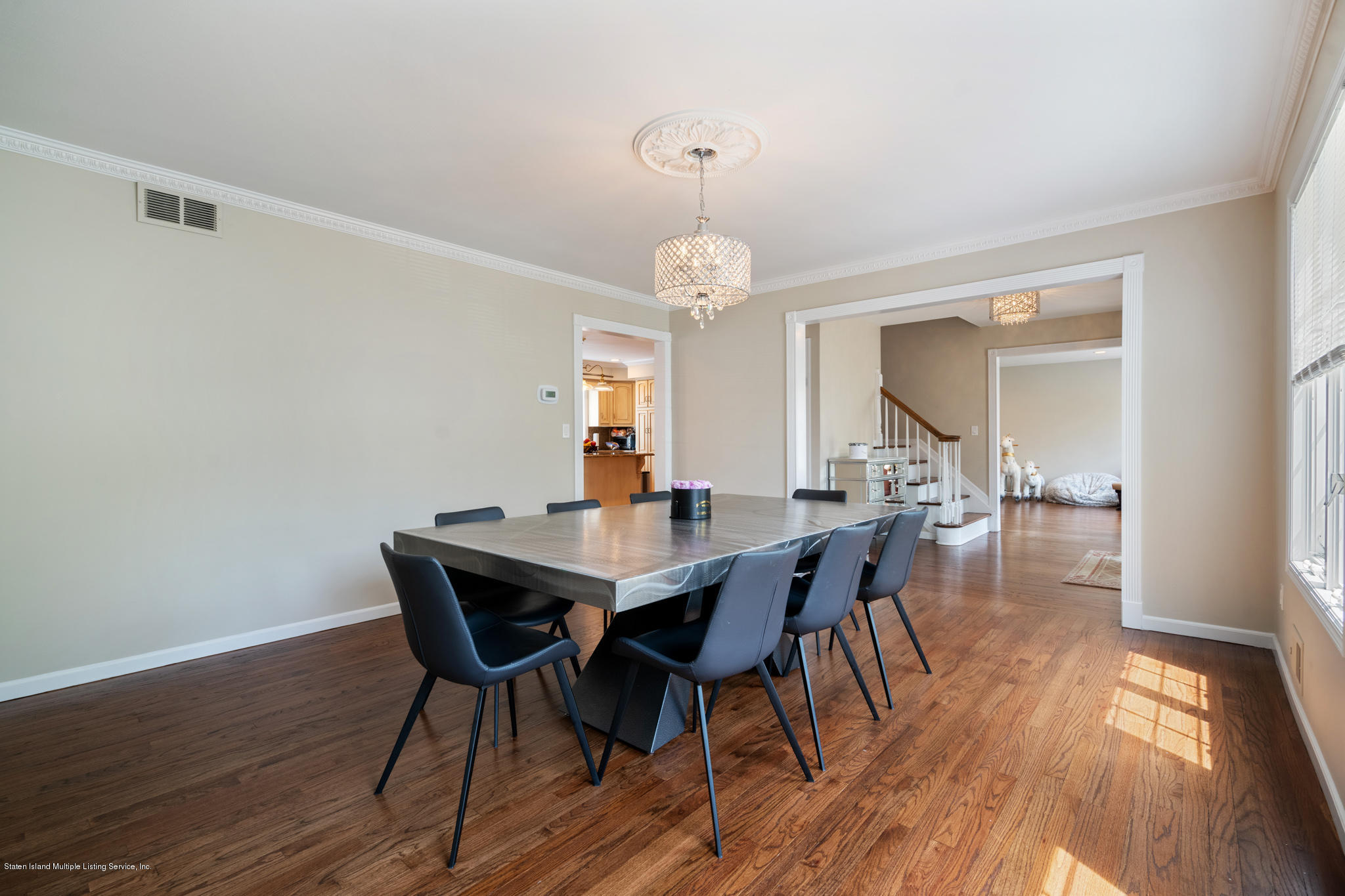 25 Woodvale Loop Staten Island, NY 10309 - Photo 7 of 32 Formal Dining Room