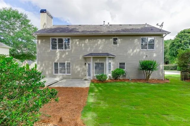 $2,600 | 1795 Lake Heights Circle, Dacula, GA 30019