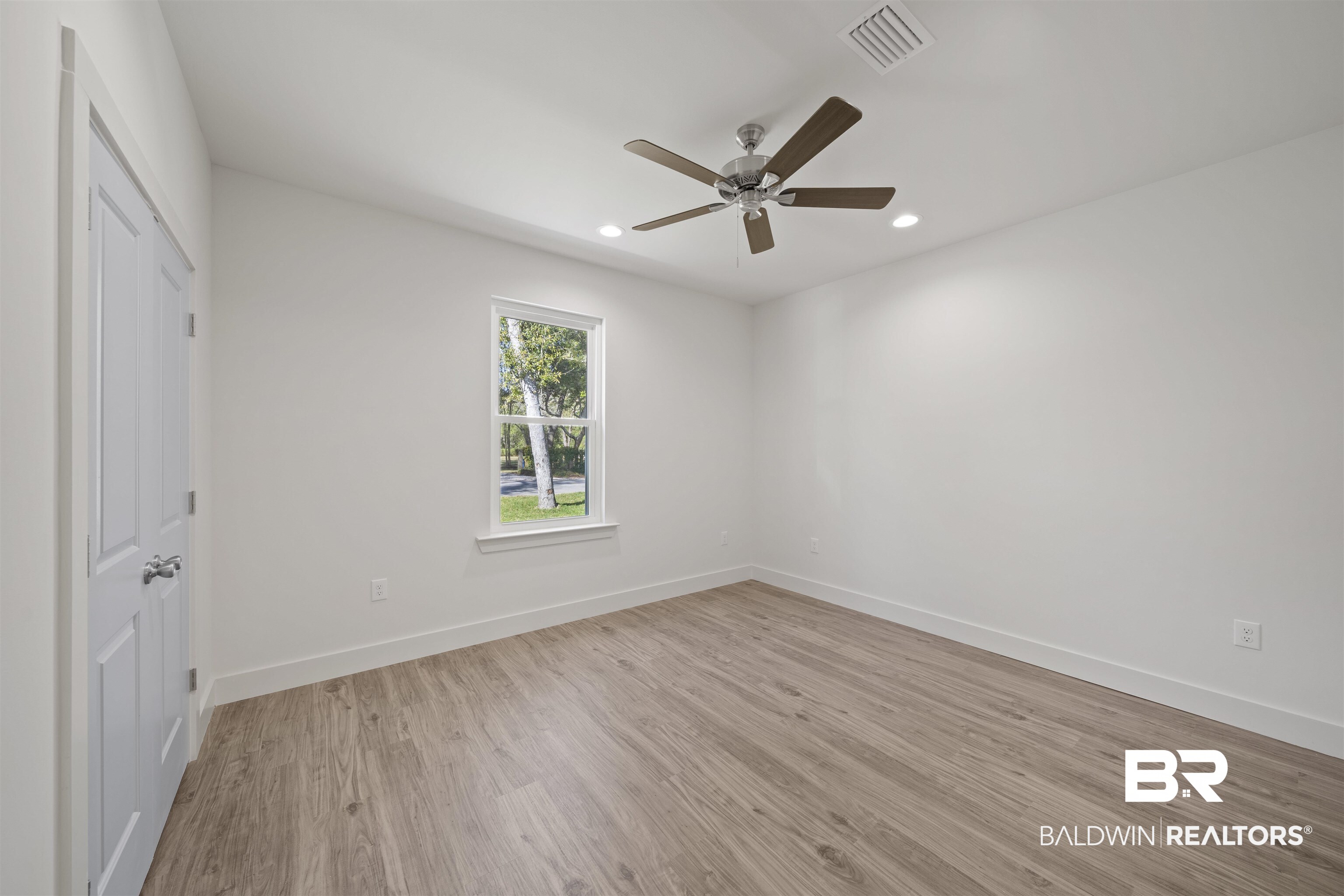 28674 Sampson Avenue Orange Beach, AL 36561 - Photo 42 of 50