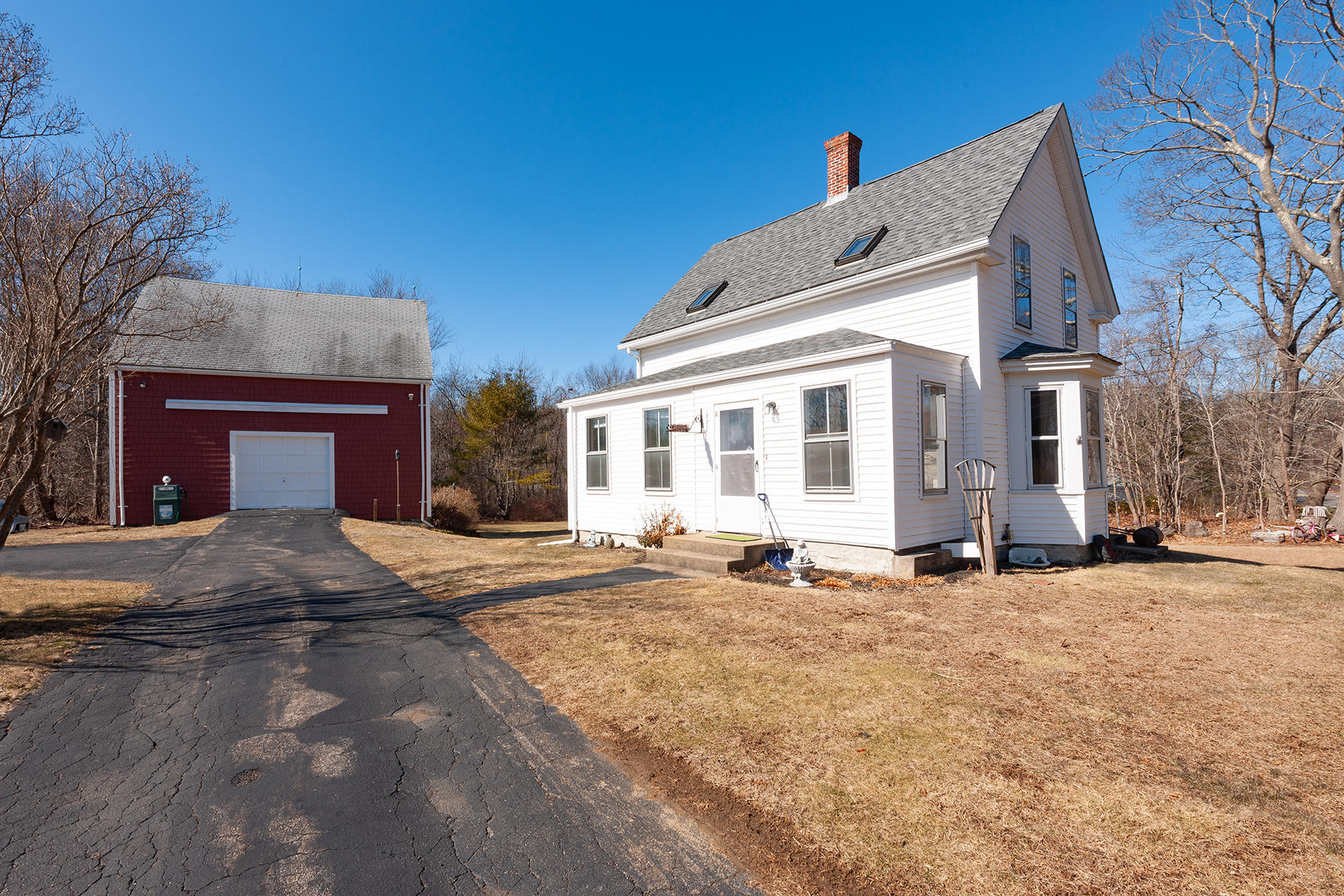 171 Old Post Road York, ME 03909 - Photo 1 of 29 Front