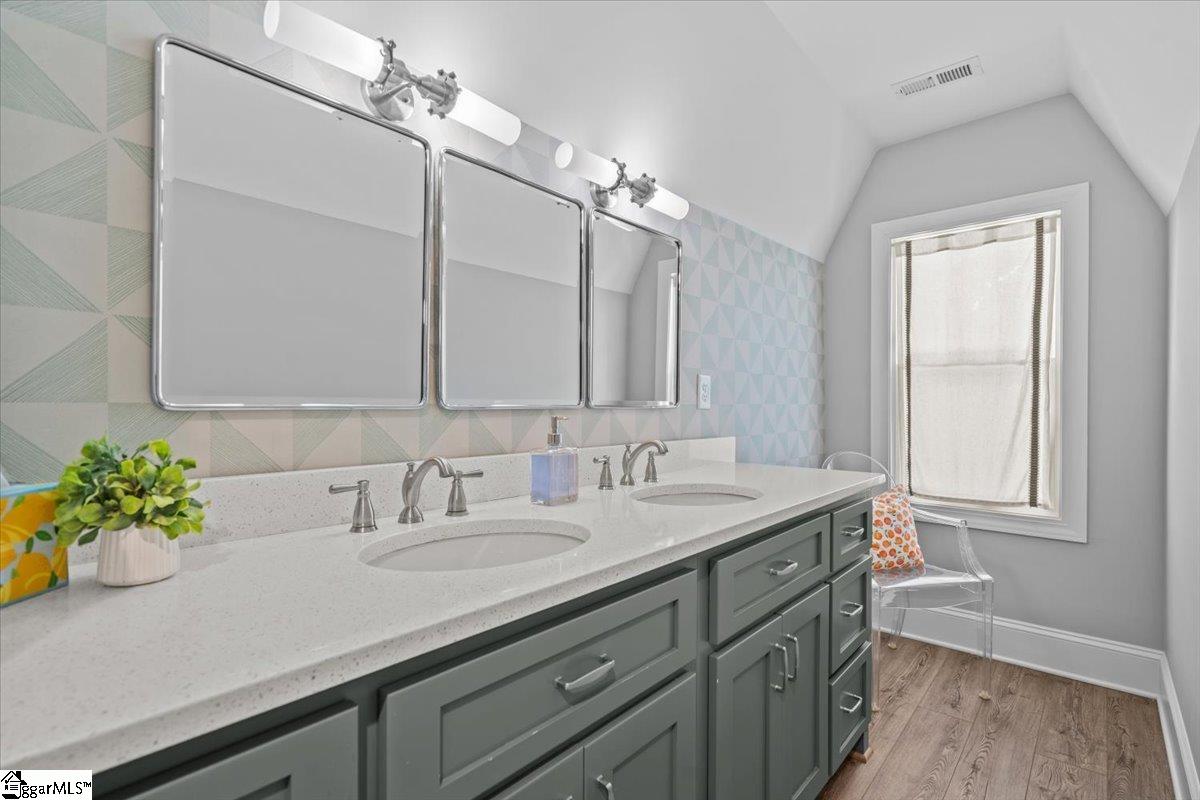 1304 North Parker Road Greenville, SC 29609 - Photo 29 of 40