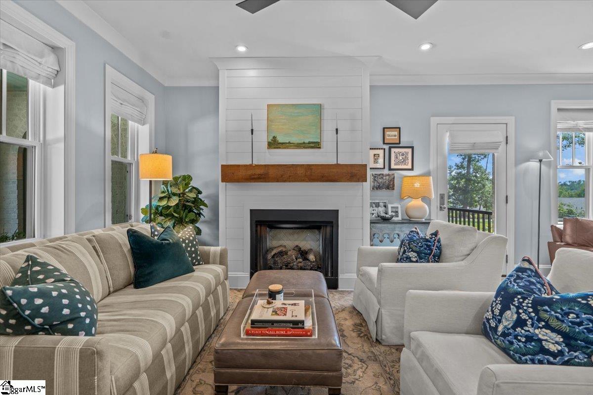 1304 North Parker Road Greenville, SC 29609 - Photo 5 of 40