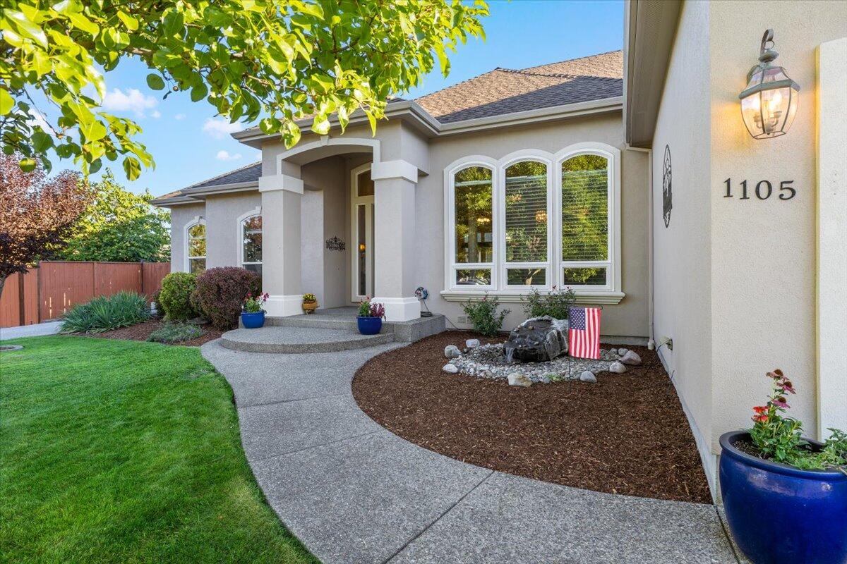 1105 Pumpkin Ridge Eagle Point, OR 97524 - Photo 39 of 40 04-CI_7863