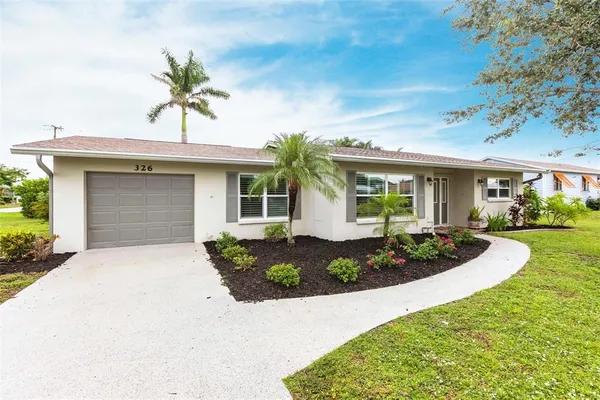 $2,200 | 326 West Grace Street, Punta Gorda, FL 33950