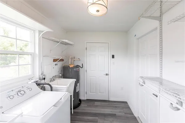 $2,200 | 326 West Grace Street, Punta Gorda, FL 33950