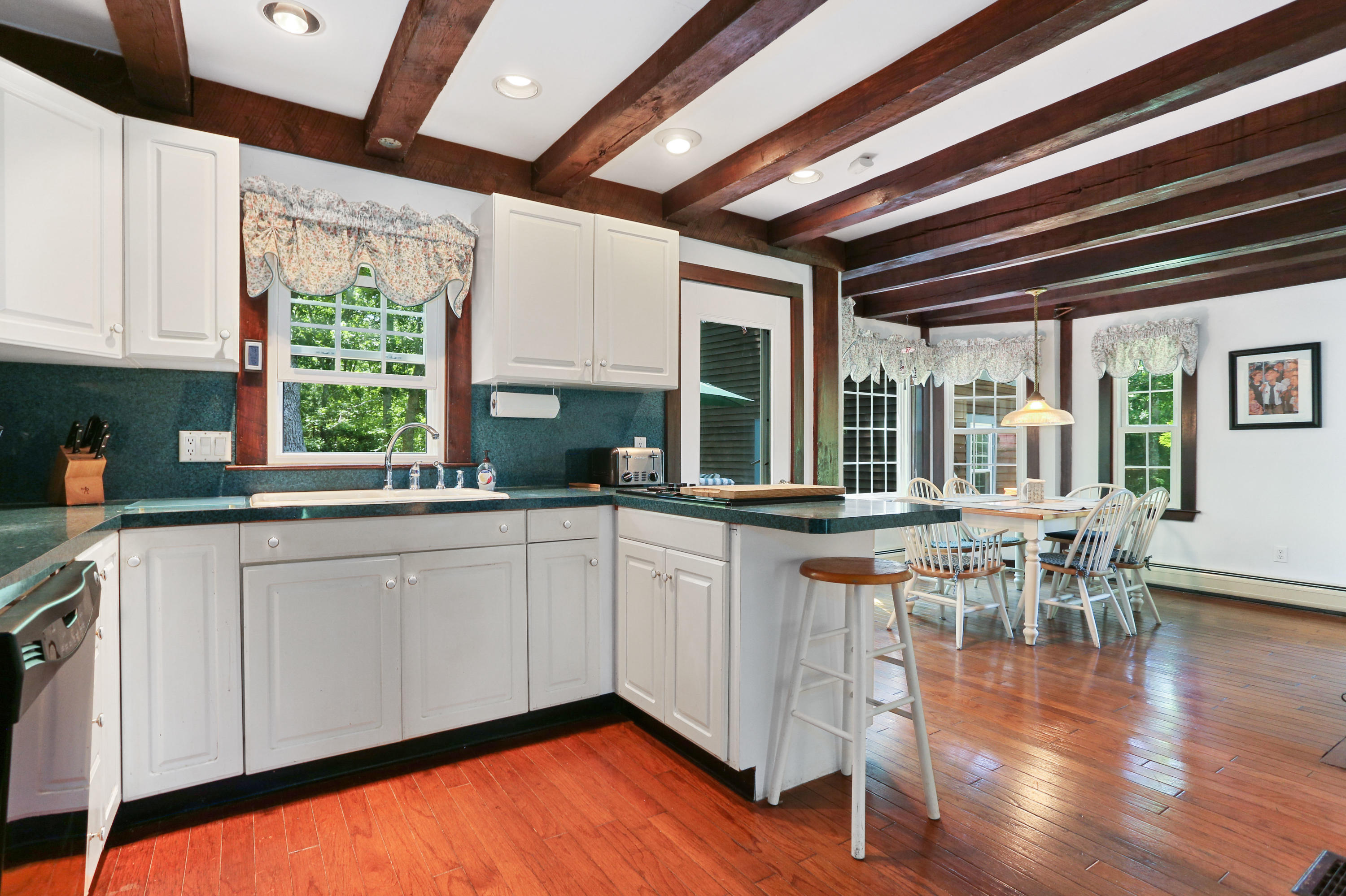 78 Barnhill Road West Barnstable, MA 02668 - Photo 11 of 39 78BarLR-15