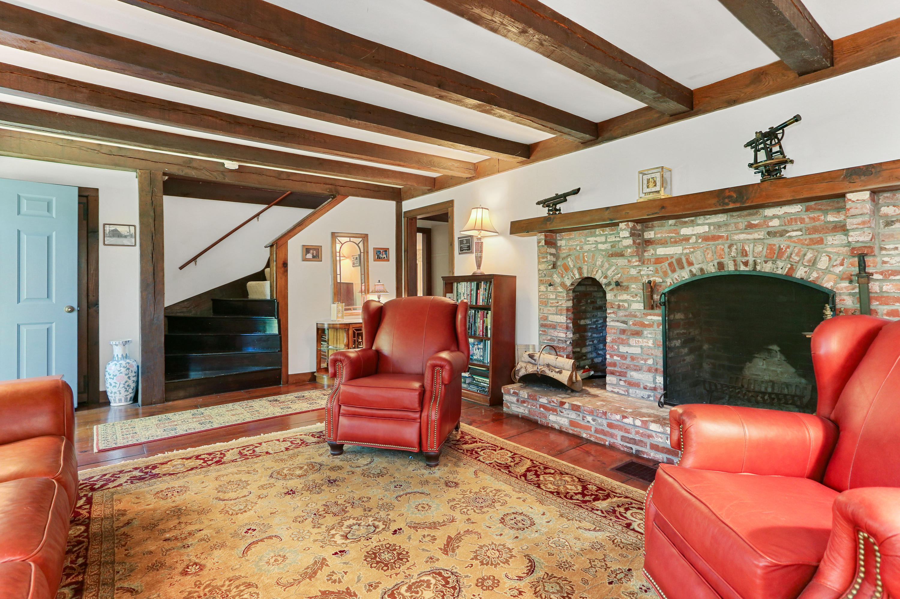 78 Barnhill Road West Barnstable, MA 02668 - Photo 5 of 39 78BarLR-9