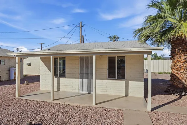 $1,050 | 623 South Country Club Drive, Unit 8, Mesa, AZ 85210