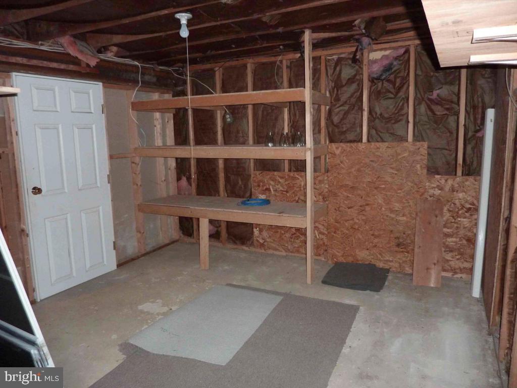 247 Jefferson Road Adamstown, PA 17569 - Photo 37 of 41 Gallery Image 37