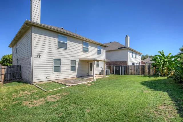 $2,695 | 4544 Martingale View Lane, Fort Worth, TX 76244