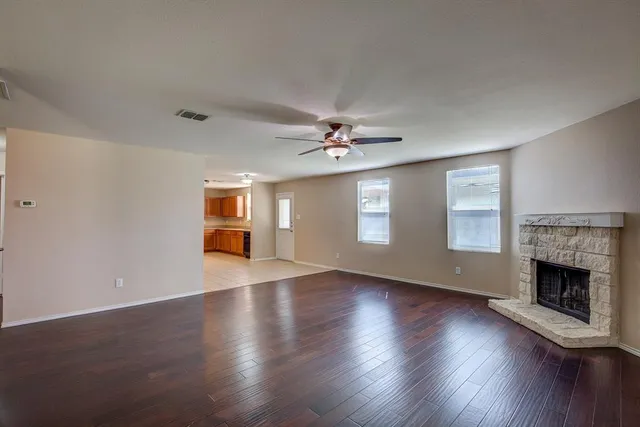 $2,695 | 4544 Martingale View Lane, Fort Worth, TX 76244