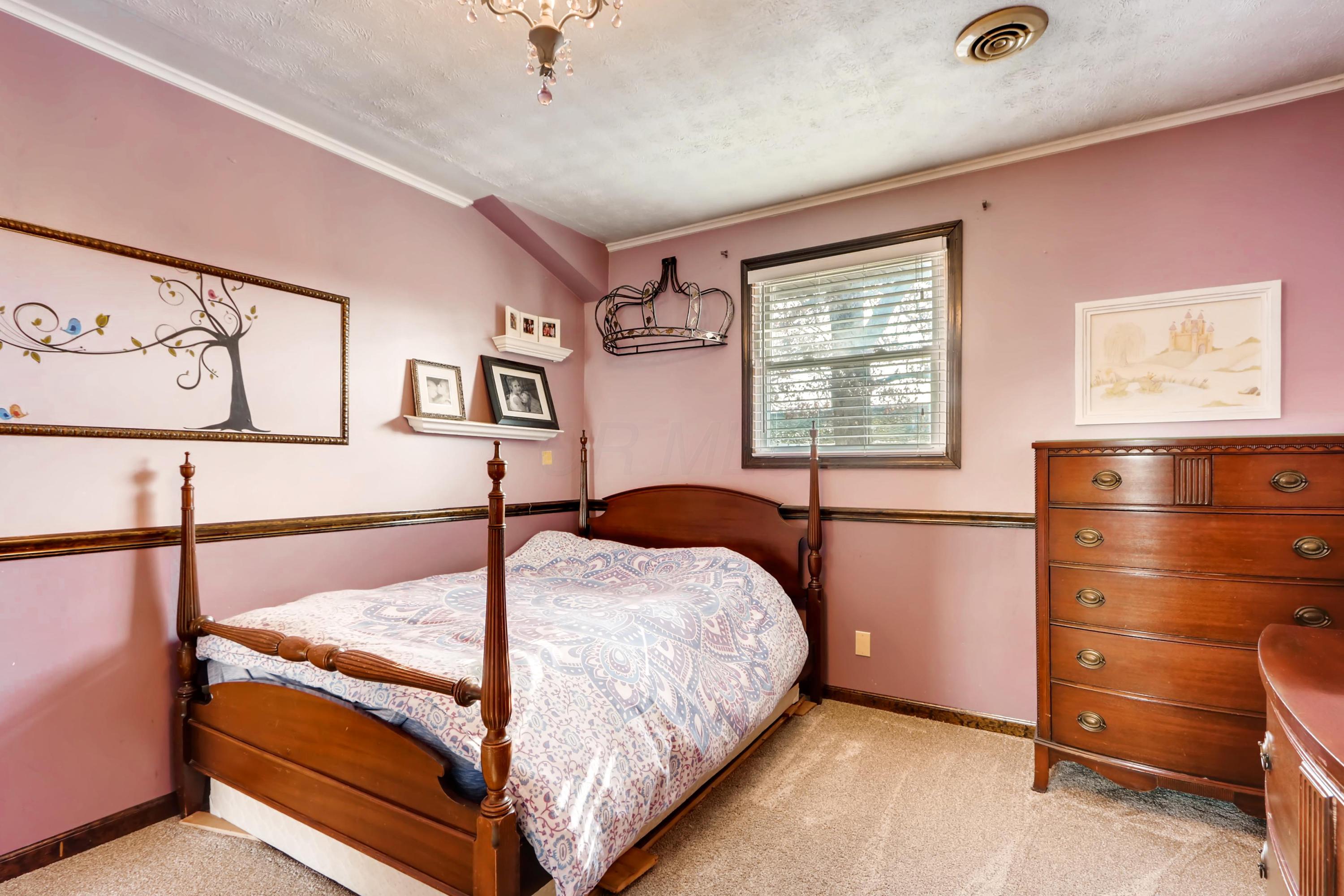 143 Rolen Road Southwest Reynoldsburg, OH 43068 - Photo 19 of 28 Gallery Image 19