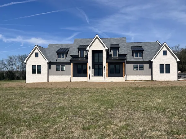 $1,979,900 | 113 Copperridge Trail, Rockvale, TN 37153