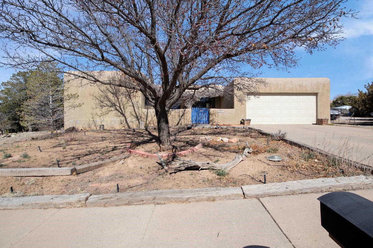 2403 Calmo Court Santa Fe, NM 87505 - Photo 1 of 1