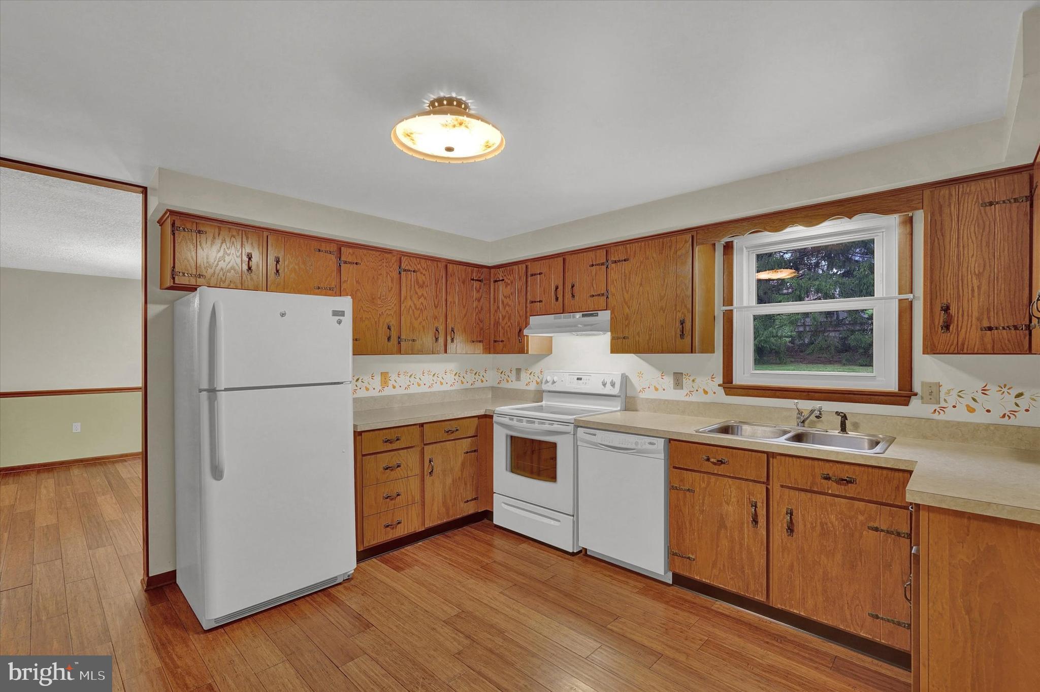 550 Hammond Road York, PA 17406 - Photo 9 of 27 Gallery Image 9