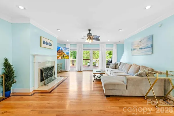 $990,000 | 4120 Lake Shore Road South, Denver, NC 28037