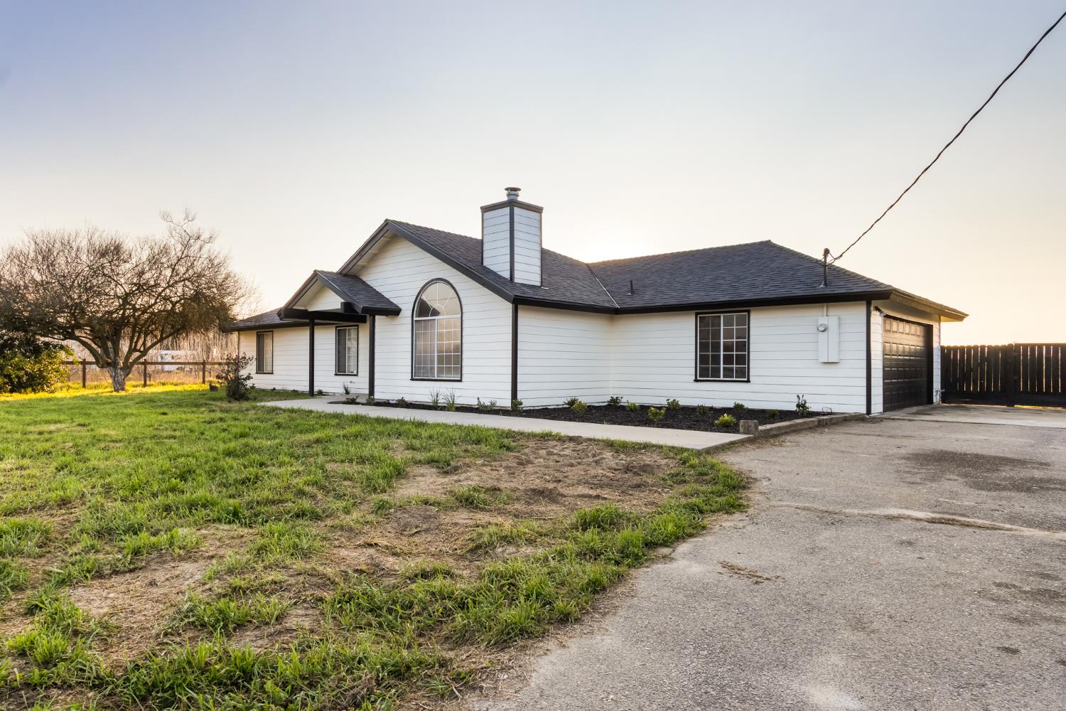 5553 South Greenwood Avenue Del Rey, CA 93616 - Photo 3 of 31