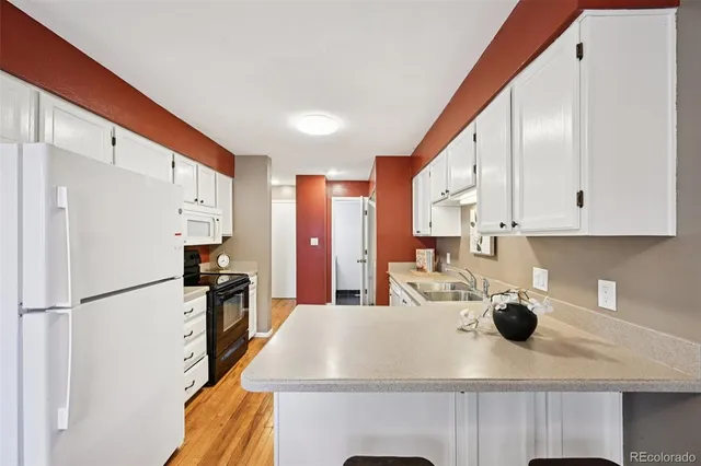 $375,000 | 844 South Joplin Circle, Aurora, CO 80017