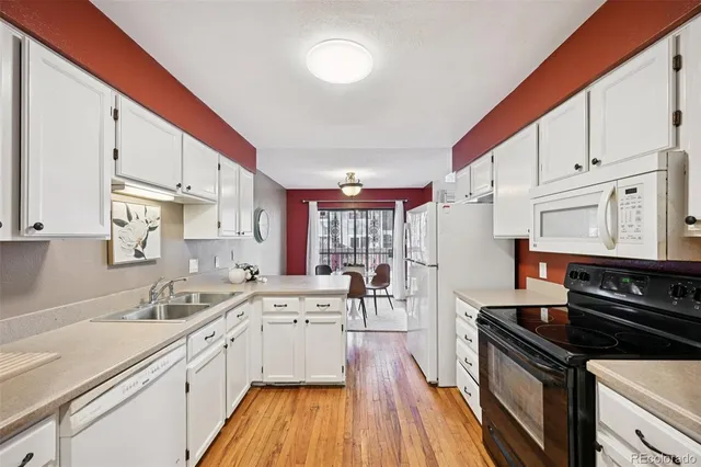 $375,000 | 844 South Joplin Circle, Aurora, CO 80017