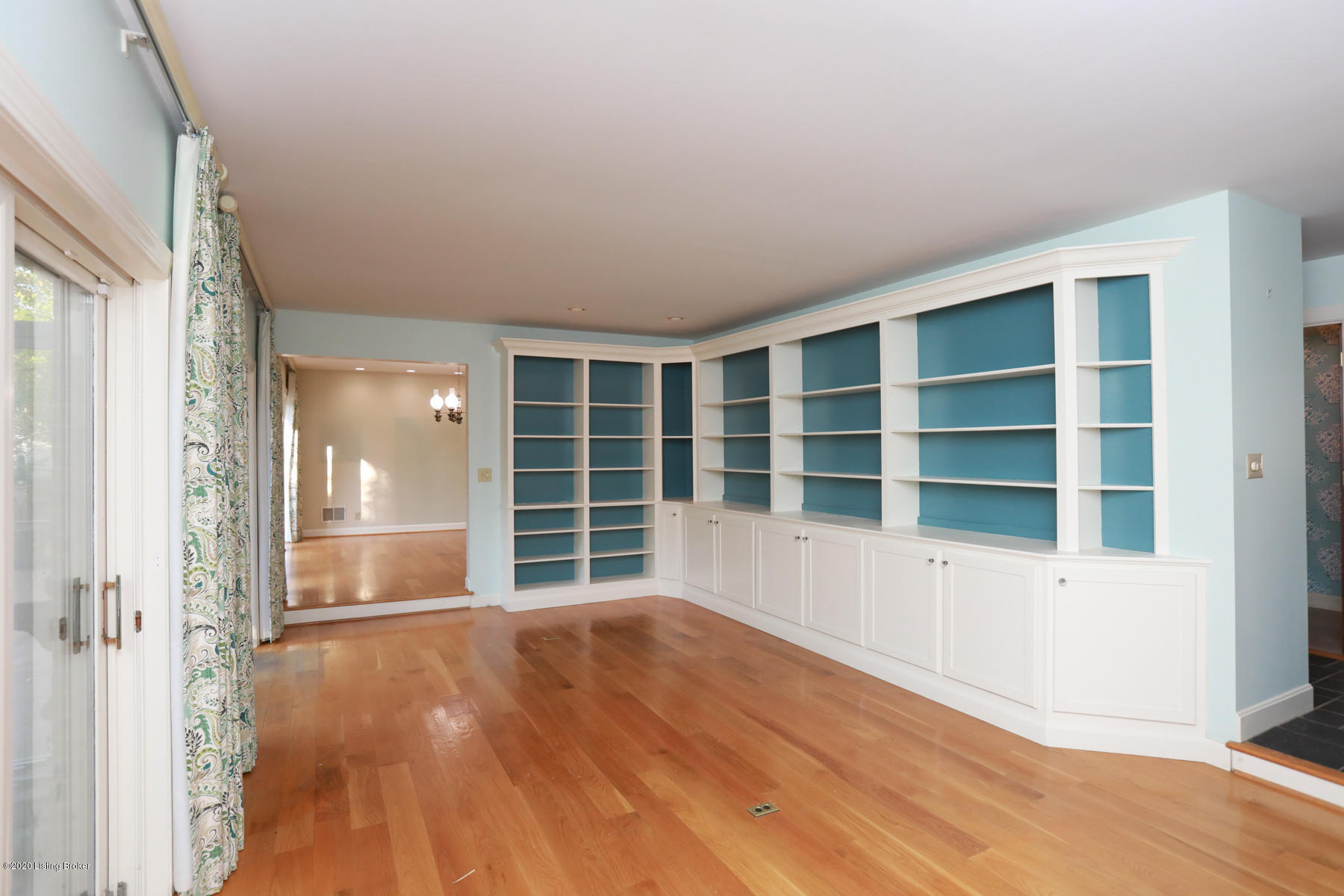 1802 Round Ridge Road Louisville, KY 40207 - Photo 29 of 51 roundridge-123