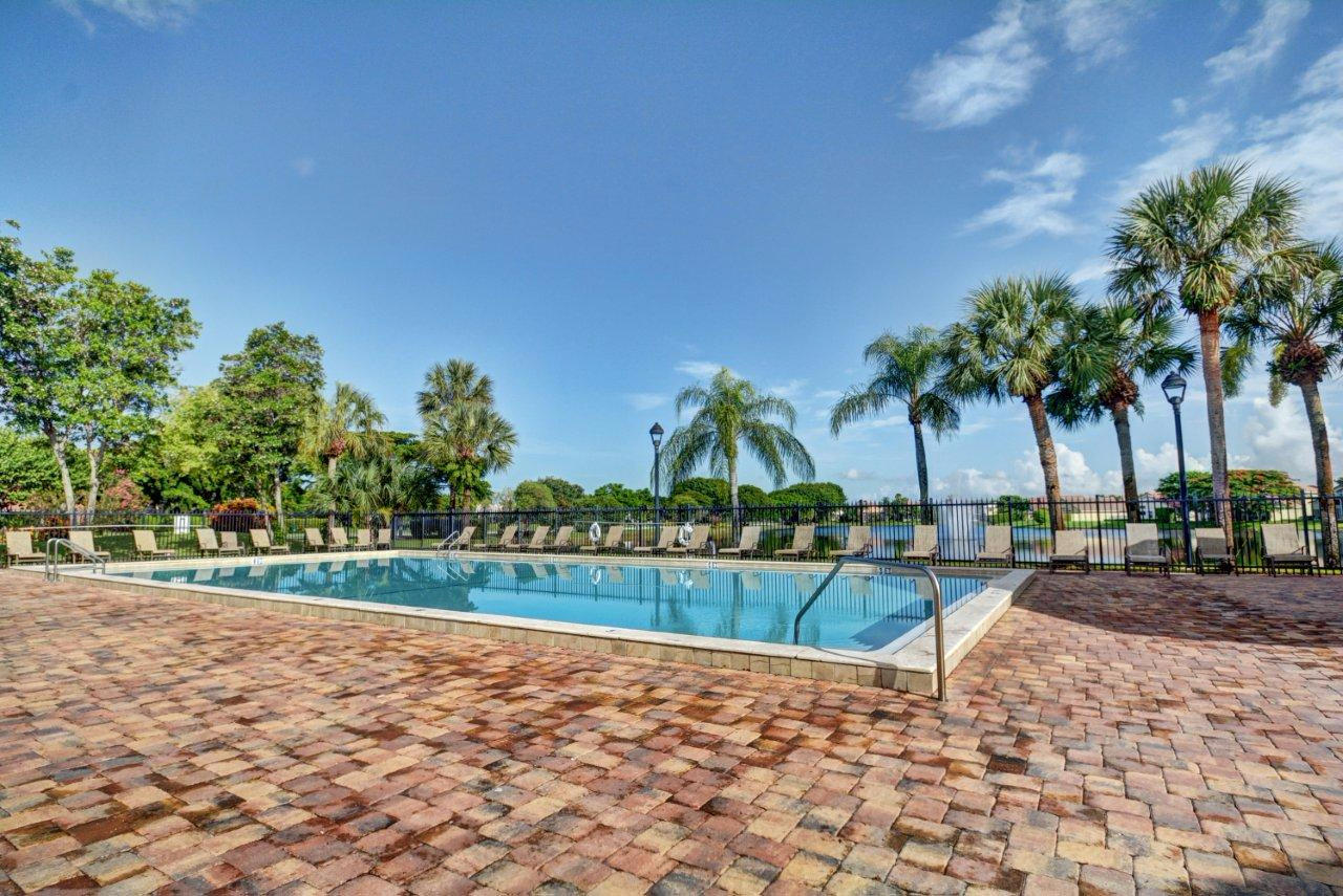 10676 Plainview Circle Boca Raton, FL 33498 - Photo 29 of 33 Community Pool