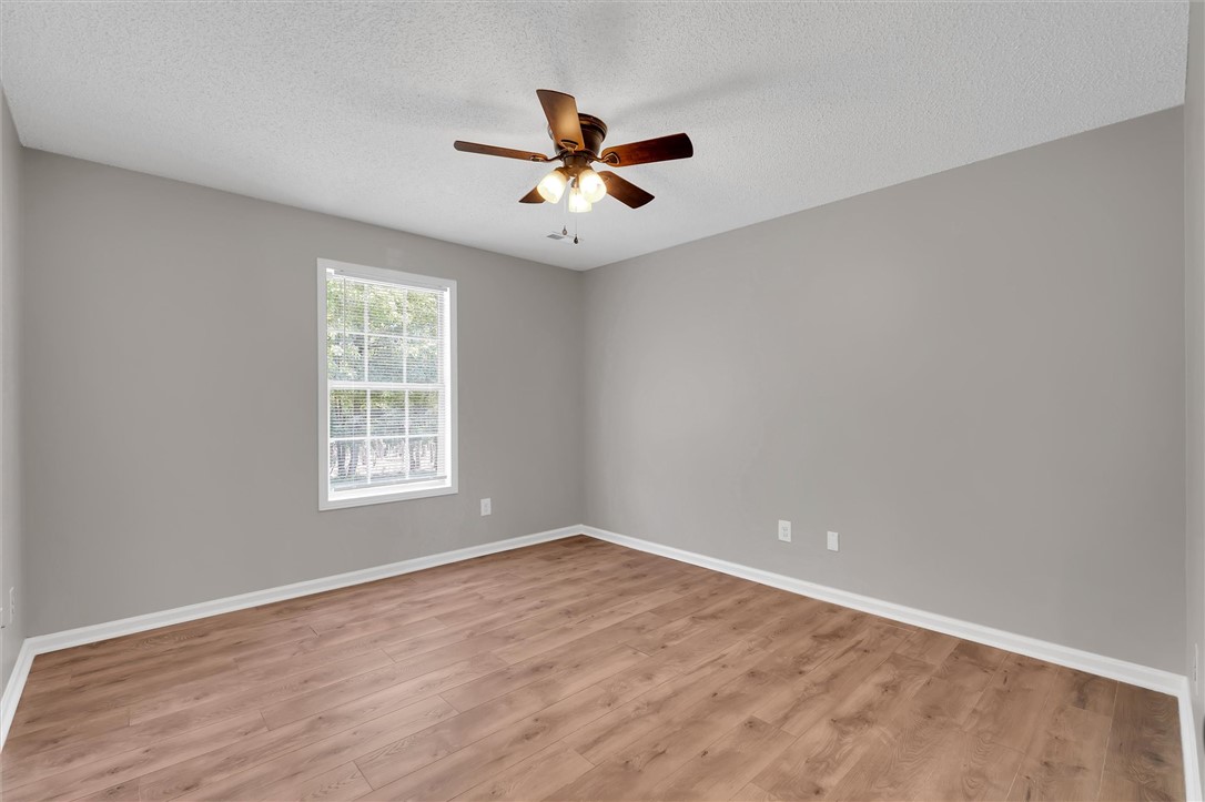 113 Premiere Court Anderson, SC 29621 - Photo 17 of 44