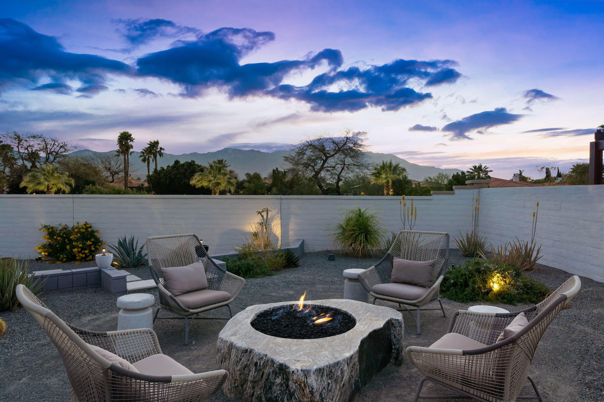 10 Port Rancho Mirage, CA 92270 - Photo 3 of 48 Twilight Fire Pit
