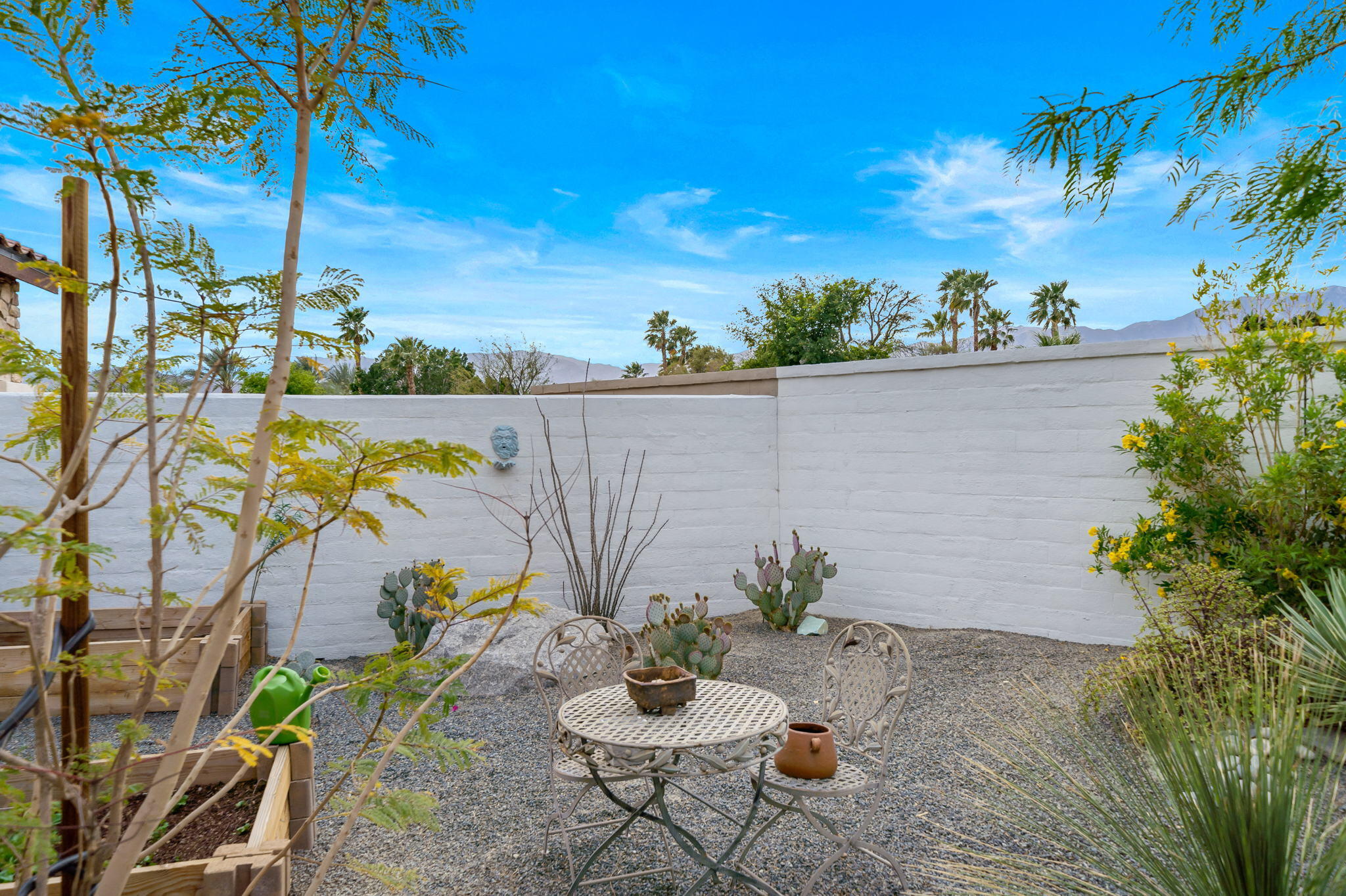 10 Port Rancho Mirage, CA 92270 - Photo 34 of 48 Back Yard
