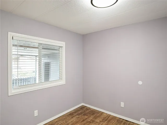 $140,000 | 415 Lakeview Road, Unit F16, Lynnwood, WA 98087