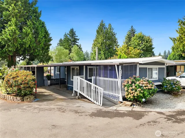 $140,000 | 415 Lakeview Road, Unit F16, Lynnwood, WA 98087