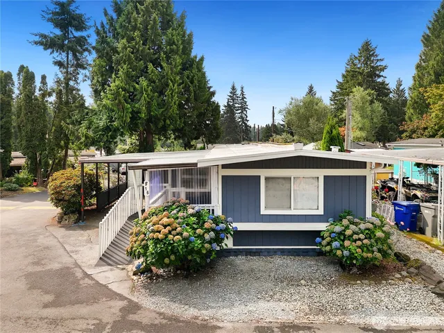 $140,000 | 415 Lakeview Road, Unit F16, Lynnwood, WA 98087