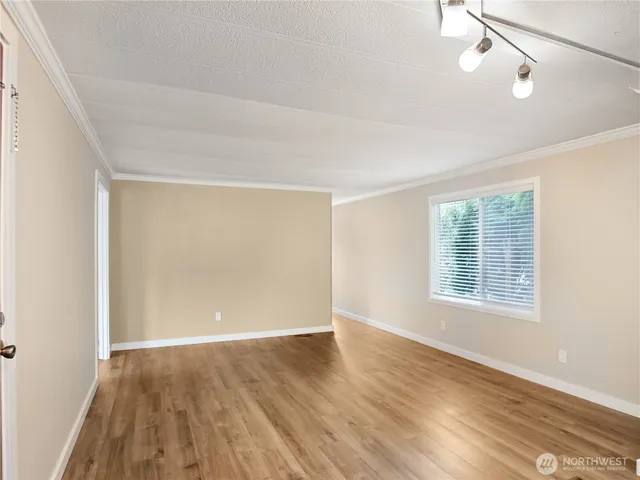 $140,000 | 415 Lakeview Road, Unit F16, Lynnwood, WA 98087