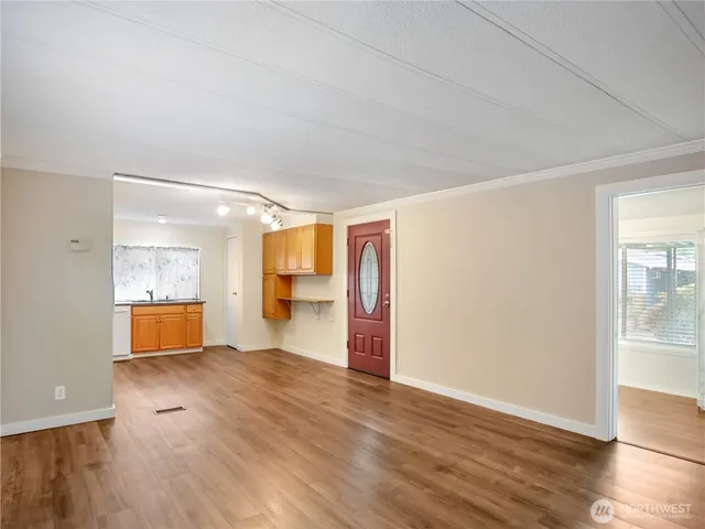 $140,000 | 415 Lakeview Road, Unit F16, Lynnwood, WA 98087