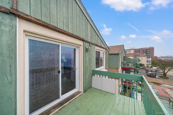 $3,500 | 1466 Shore Drive, Unit 3 | Throgs Neck