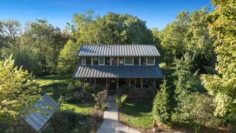 $1,300,000 | 409 North State Street, Franklin Grove, IL 61031