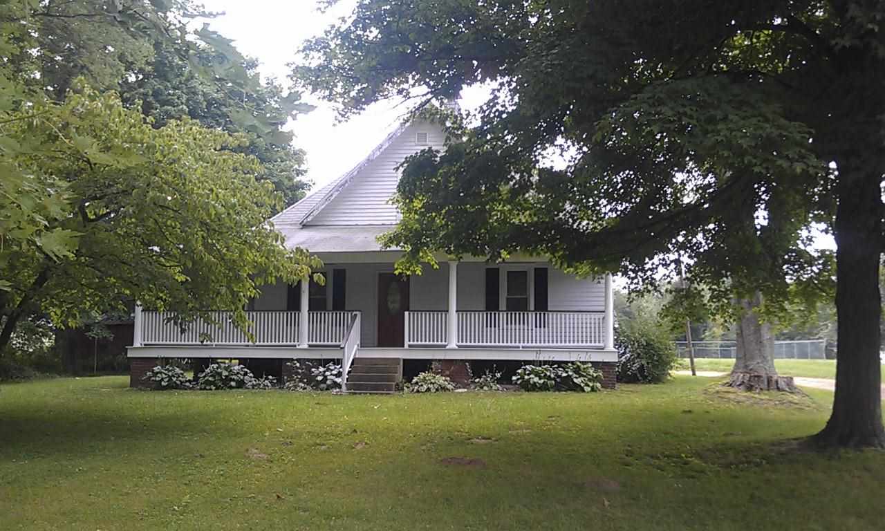 620 East Spring Street Bloomfield, IN 47424 - Photo 14 of 15 Gallery Image 14