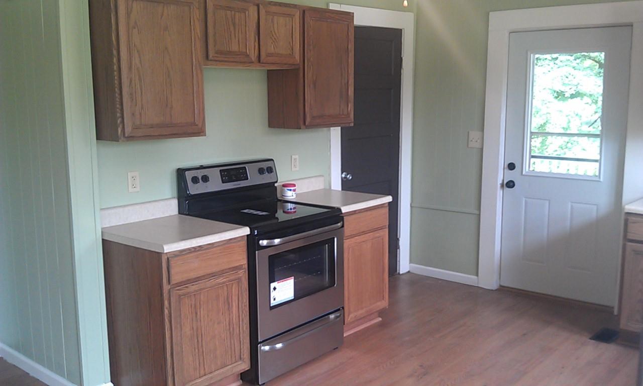 620 East Spring Street Bloomfield, IN 47424 - Photo 4 of 15 Gallery Image 4