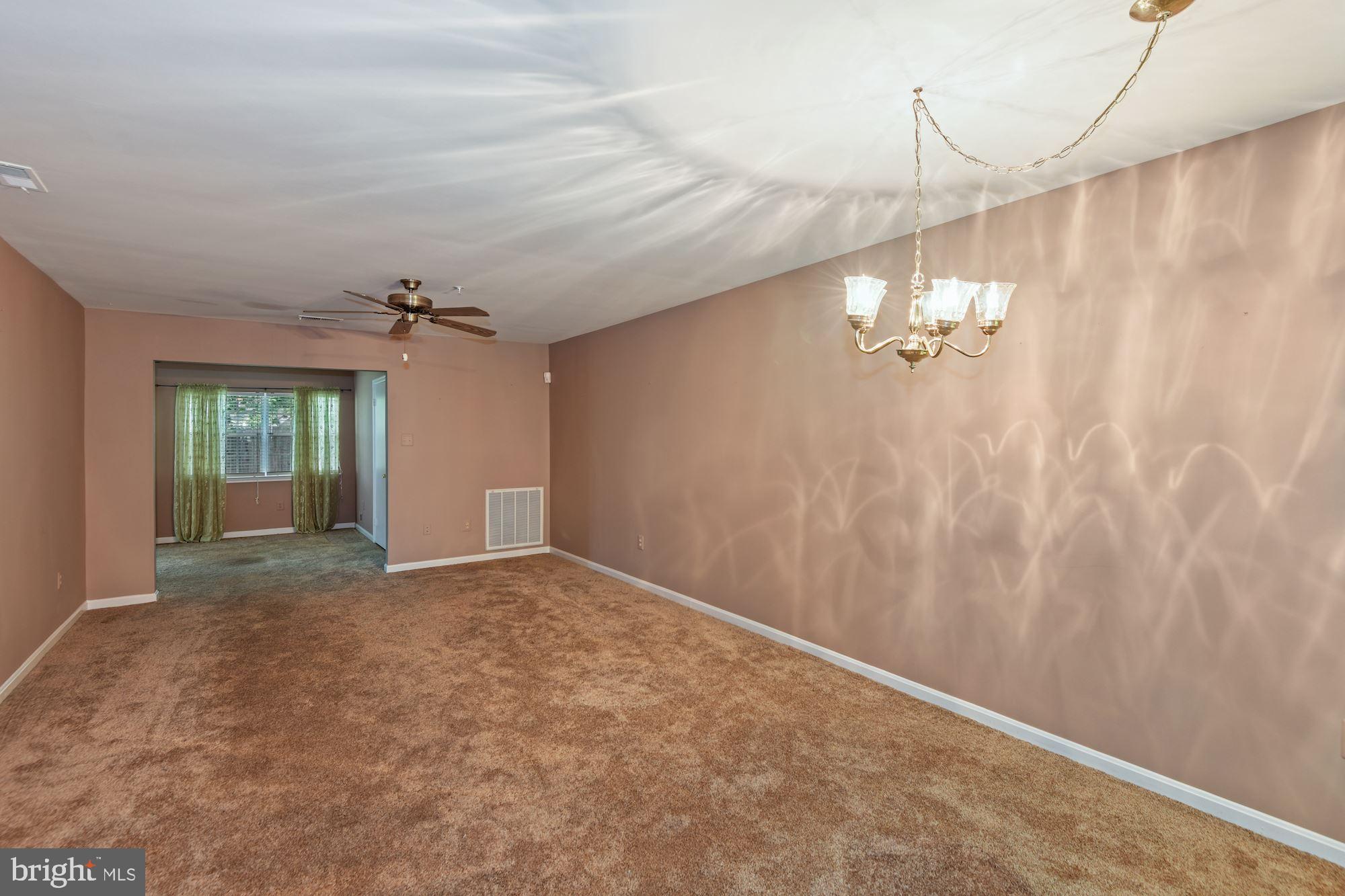 9262 Cherry Lane, Unit 40 Laurel, MD 20708 - Photo 4 of 28 Gallery Image 4