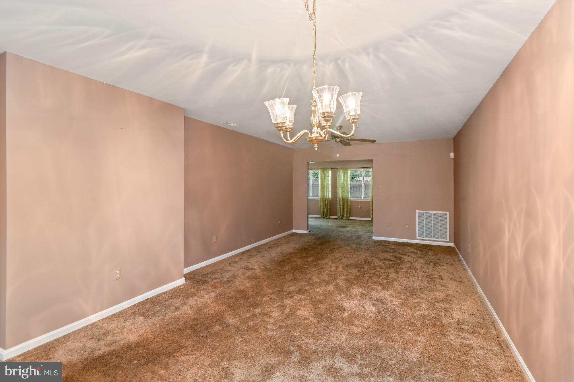 9262 Cherry Lane, Unit 40 Laurel, MD 20708 - Photo 5 of 28 Gallery Image 5