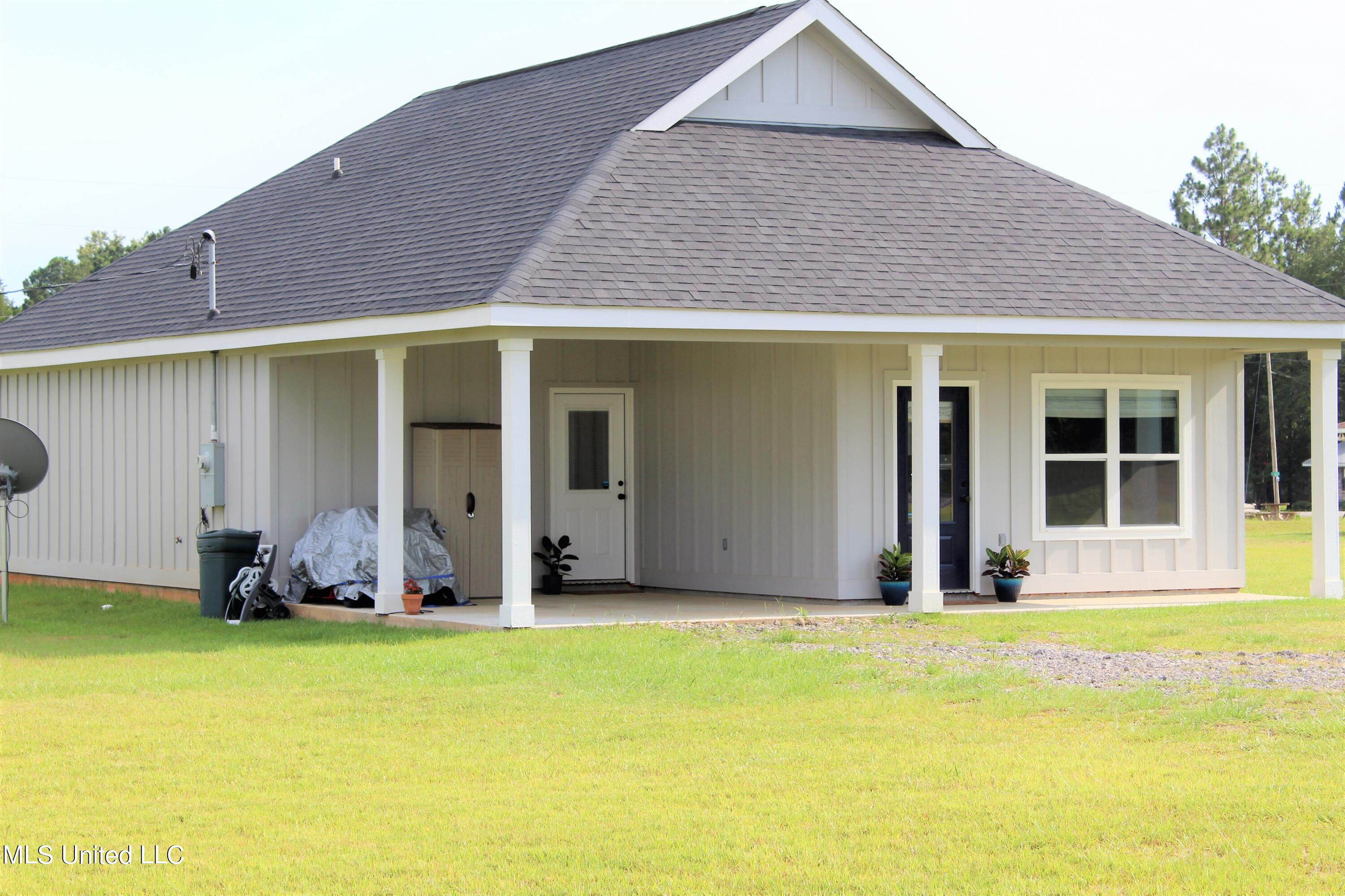 125 A Gill Road Lucedale, MS 39452 - Photo 5 of 21 IMG_0817