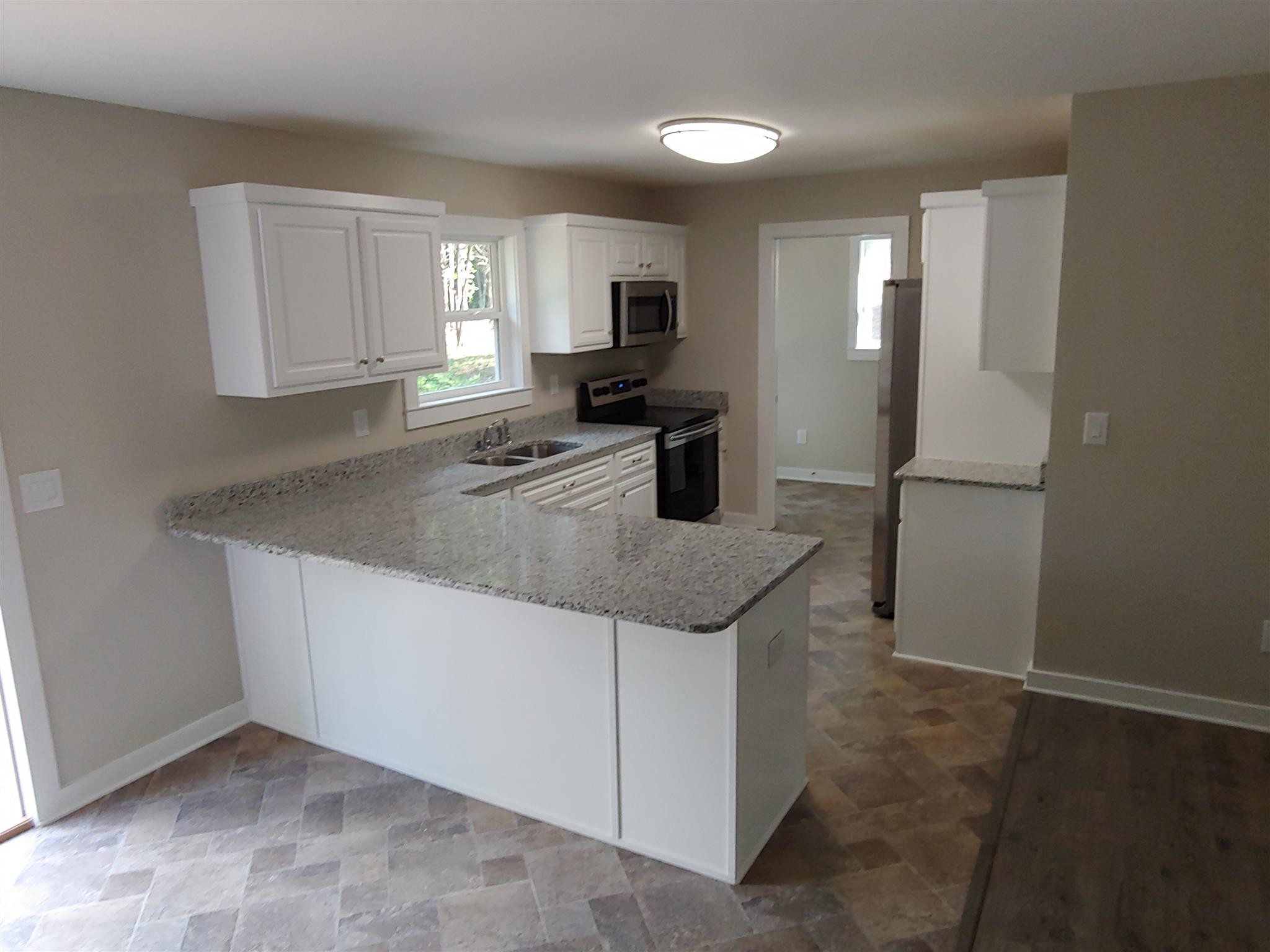 464 Matlock Road Charlotte, TN 37036 - Photo 2 of 5 Gallery Image 2