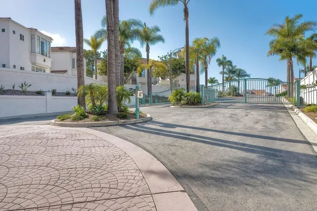 $1,099,000 | 3376 Corsica Way, Oceanside, CA 92056