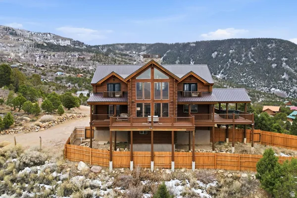 $895,000 | 1967 High Cedar View Drive, Unit 16, Cedar City, UT 84720