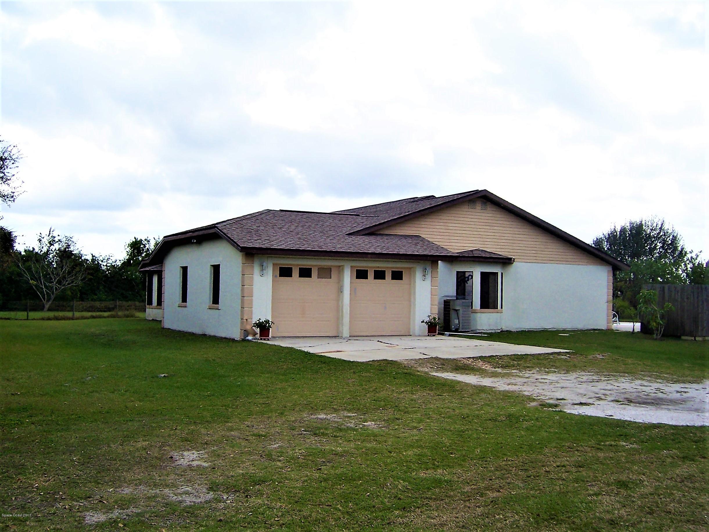 3131 Lionel Road Mims, FL 32754 - Photo 1 of 46 100_1438 (2)