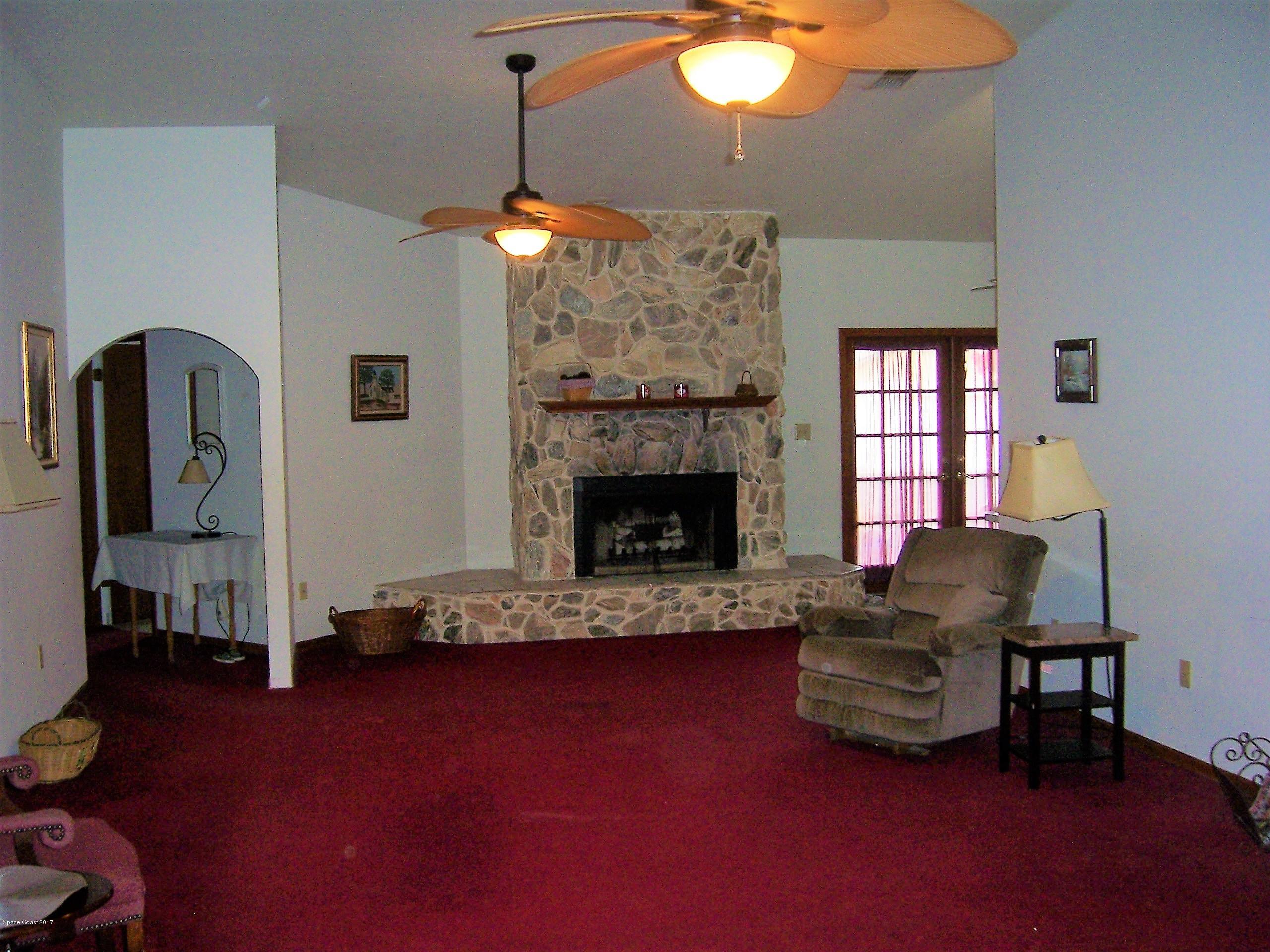 3131 Lionel Road Mims, FL 32754 - Photo 19 of 46 100_1463