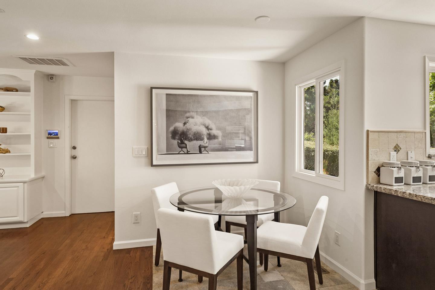 12882 Viscaino Road Los Altos Hills, CA 94022 - Photo 15 of 52
